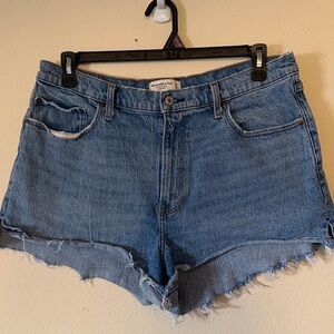 The mom short high rise Women's Shorts